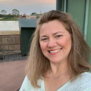 Meet your Posher, Allyson